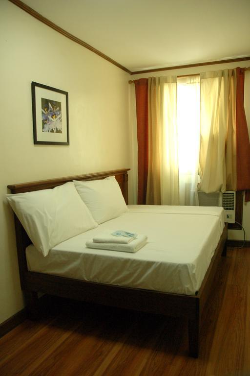 Isabelle Royale Makati 호텔 마카티 외부 사진